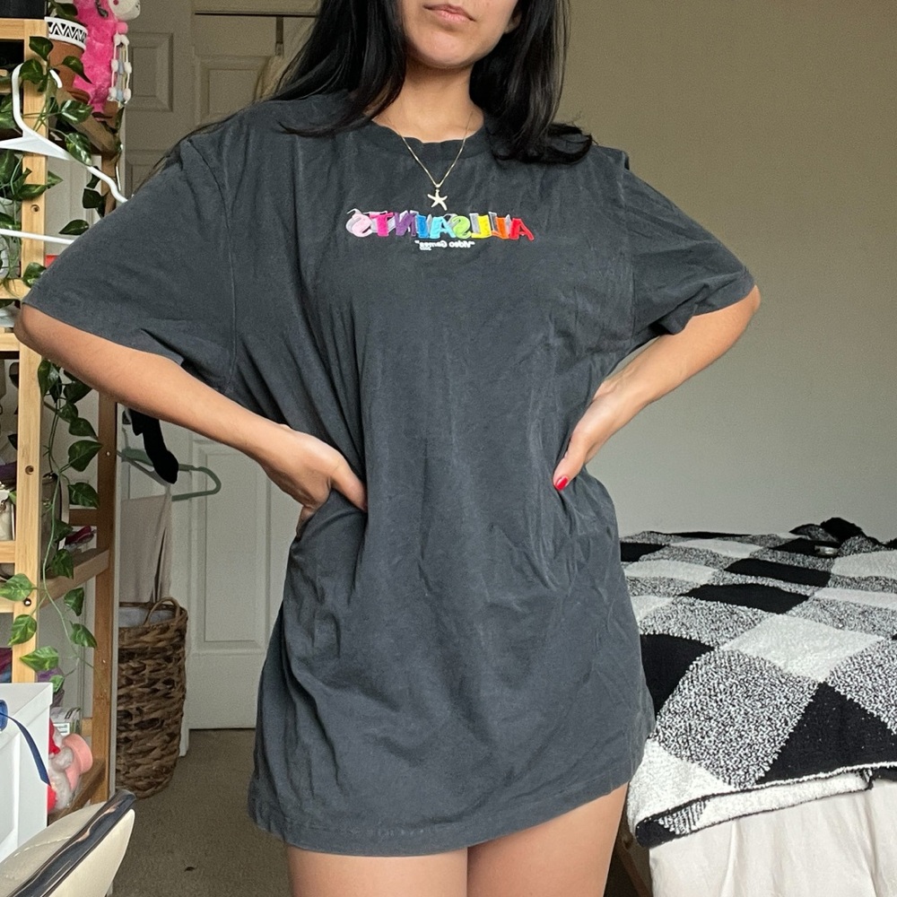 🫶🏽SOLD🫶🏽 AllSaints Video Games t-shirt
